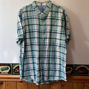 Men’s 2XL short sleeve shirt